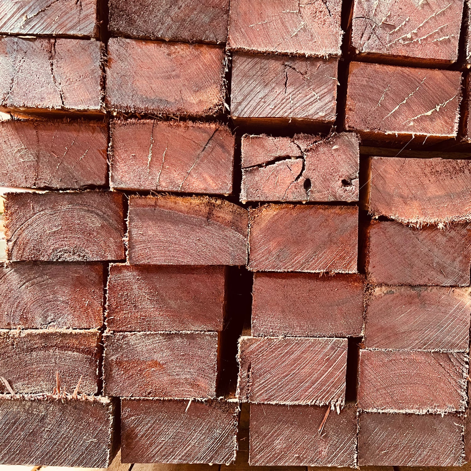 Ironbark Posts Ironbark Post – 200 mm x 200 mm / 3 m – LB Timber